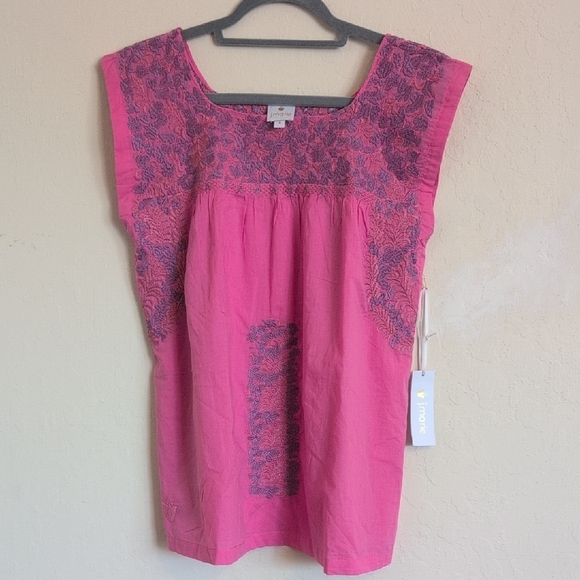 j.marie Embroidered The Steph Top Size S NWT - Picture 3 of 10